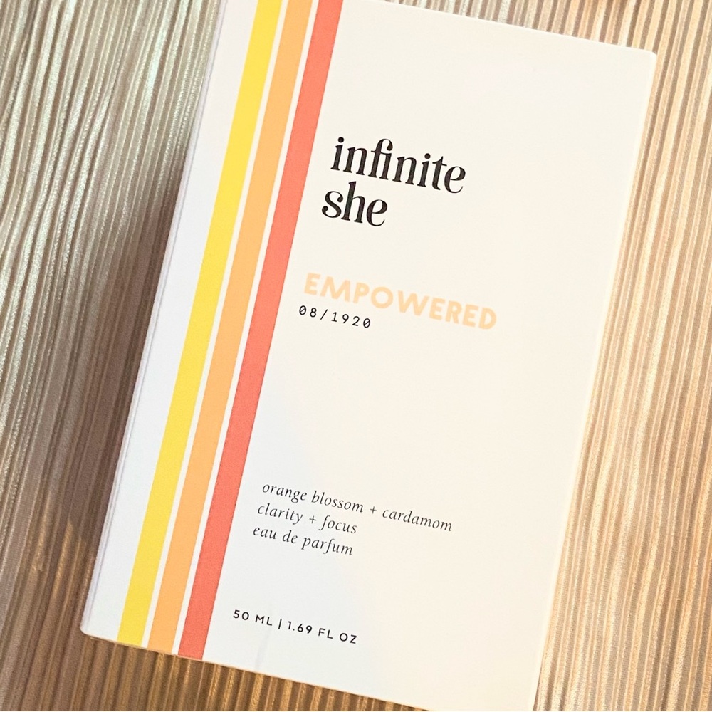 INFINITE SHE MARGOT ELENA Empowered 1.69 oz / 50ml Spray FULL SIZE